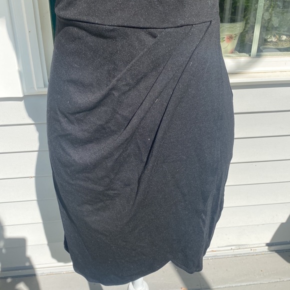 Little Black Dress - Picture 2 of 7